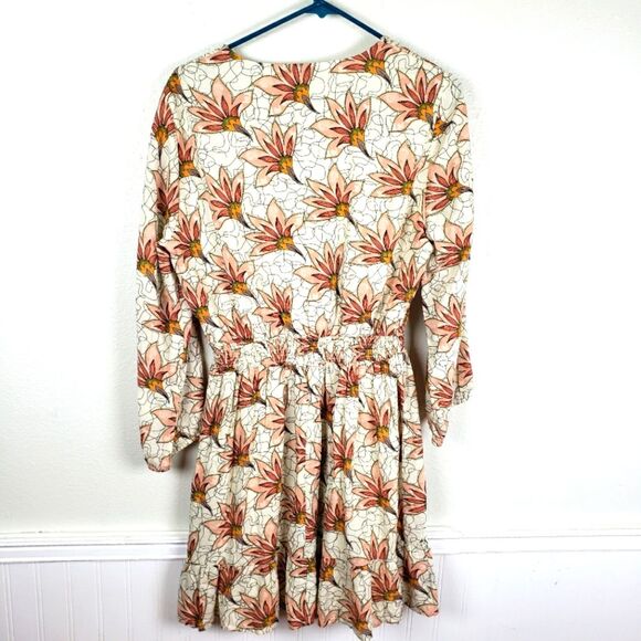 Women's Collective Concepts Birds of Paradise Short Tiered Ruffled Smocked Dress - Picture 12 of 13